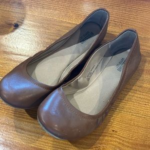 Women’s Mossimo supply co shoes. Size 7.